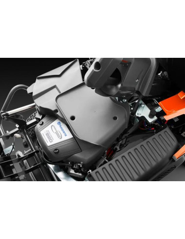 Rider ogrodowy Husqvarna RC320Ts AWD