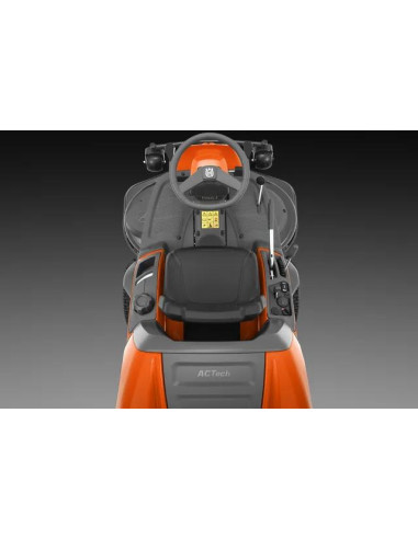 Rider ogrodowy Husqvarna RC320Ts AWD