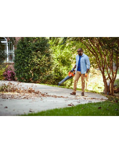 dmuchawa akumulatorowa Husqvarna 230iB