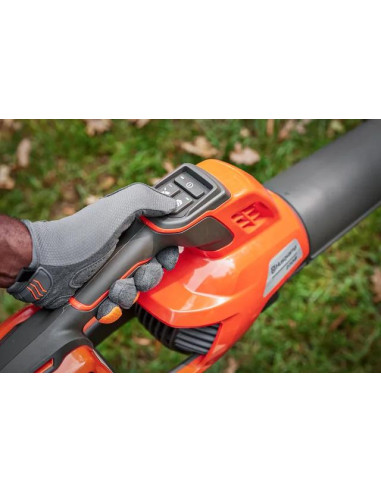 dmuchawa akumulatorowa Husqvarna...